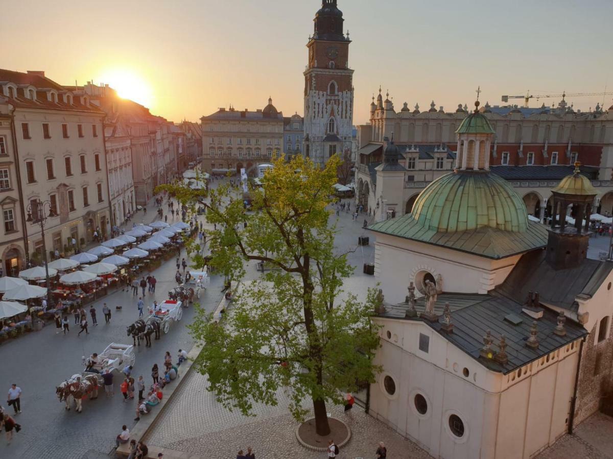 Main Market Square City View Cracovia Exterior foto
